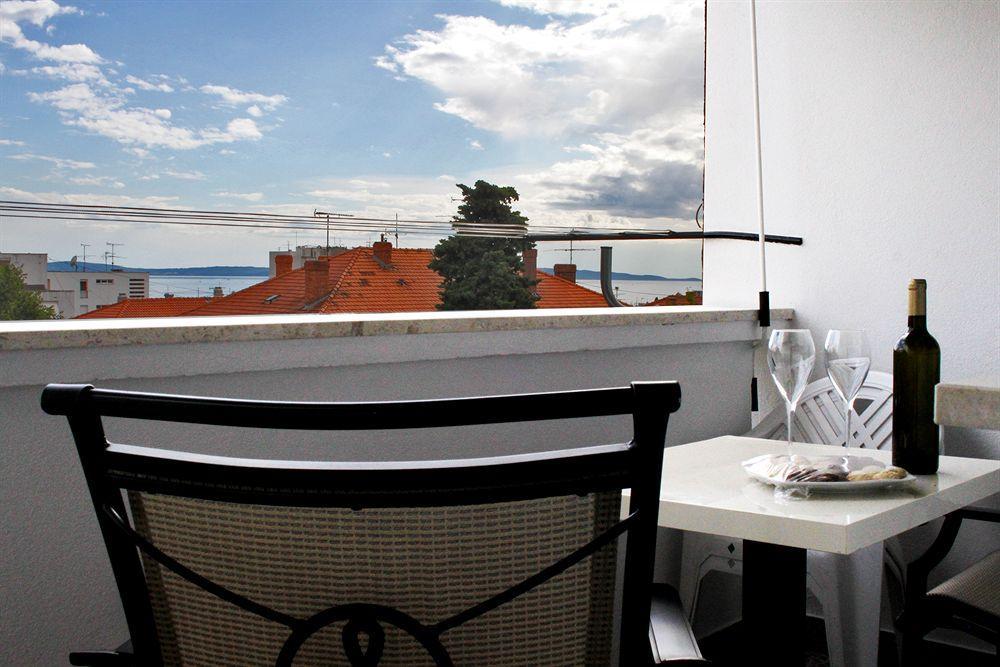 Cro Jet Set Apartments Split Eksteriør billede