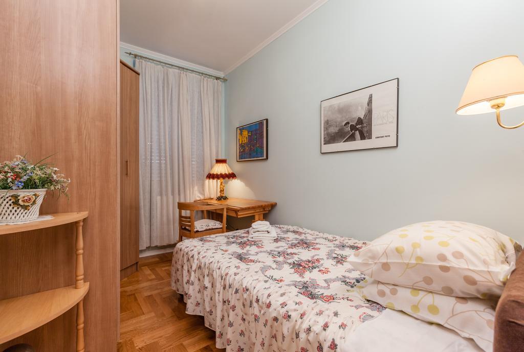 Cro Jet Set Apartments Split Eksteriør billede