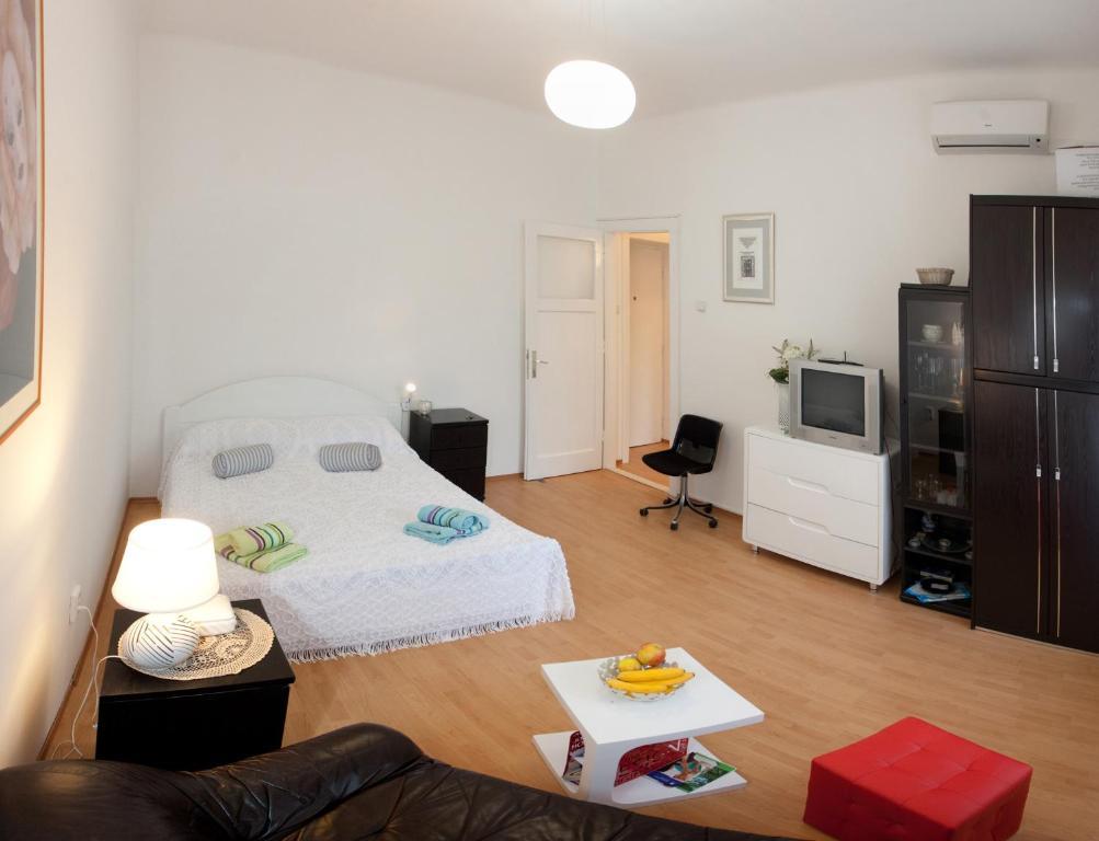 Cro Jet Set Apartments Split Værelse billede