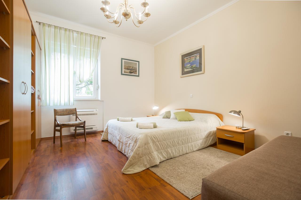 Cro Jet Set Apartments Split Eksteriør billede